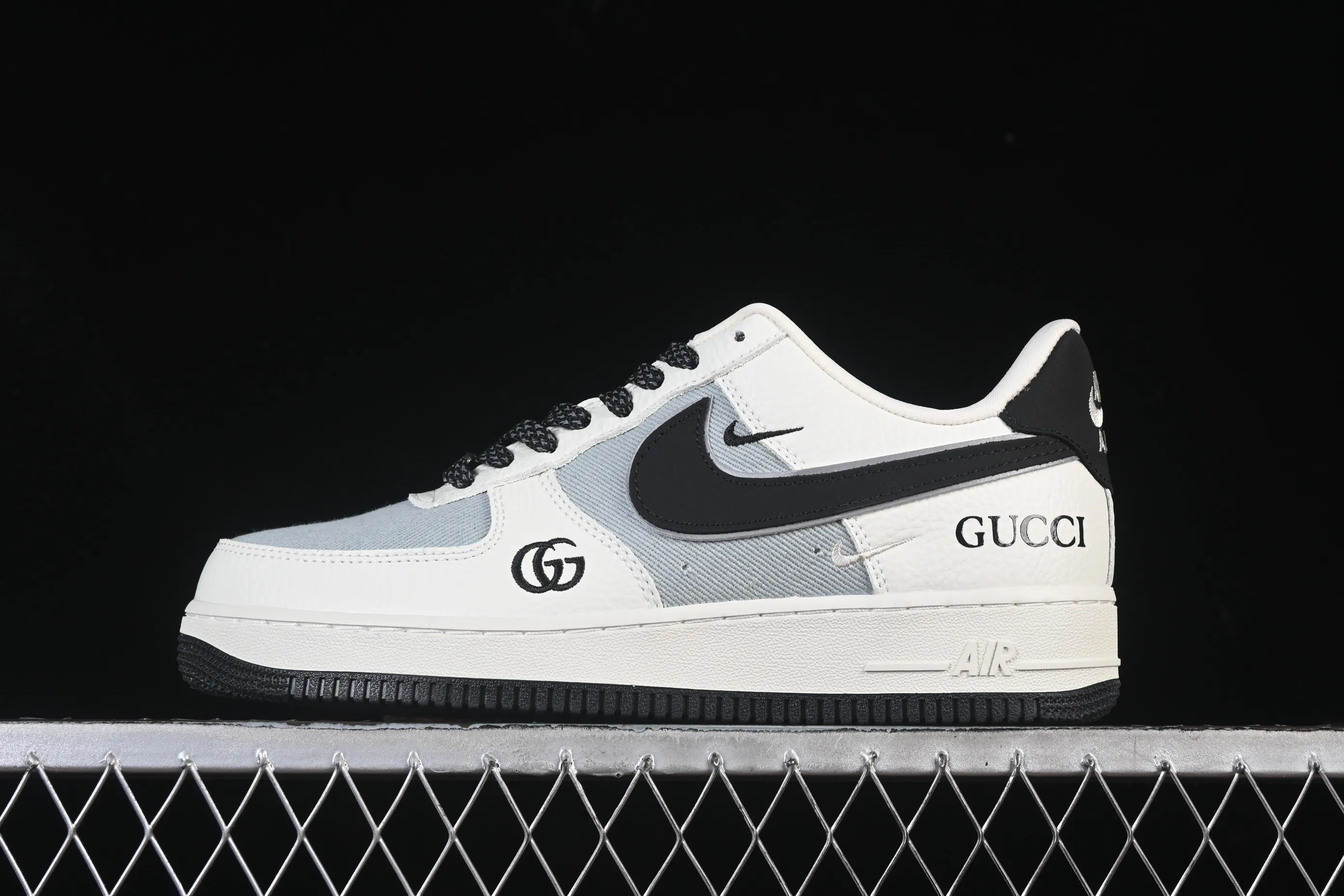 All categories Nk Air Force 1 Air Force series Nk Air Force 1 Low Air Force low-top Nike Air Force 1'07 Low Gucci co-branded white gray black Air Force 1 low-top casual sneakers YF9511-808